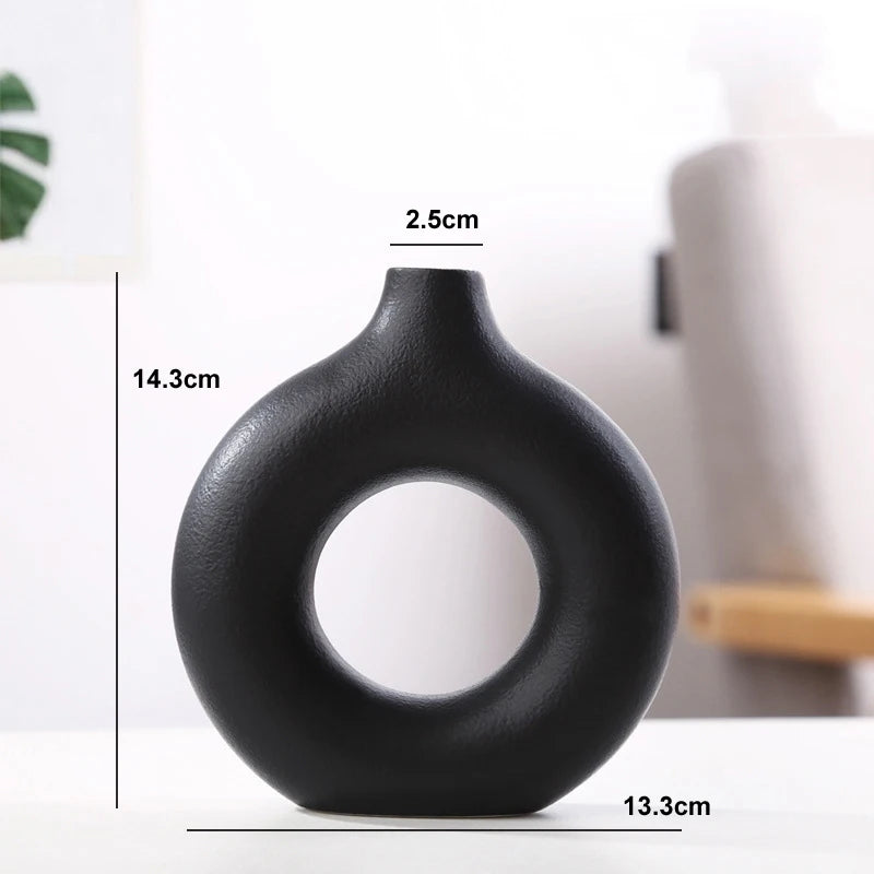 Nordic Ceramic Hollow Vase